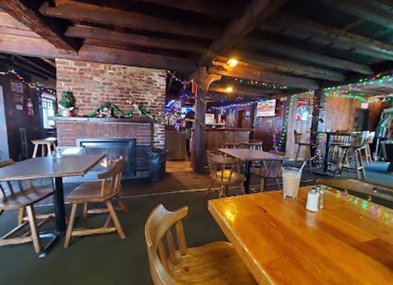 connecticut/middlesex-county/bar/monkey-farm