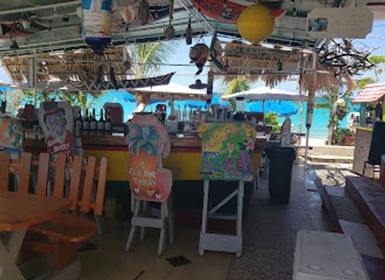 sint-maarten/simpson-bay-lagoon/bar/driftwood-boat-bar