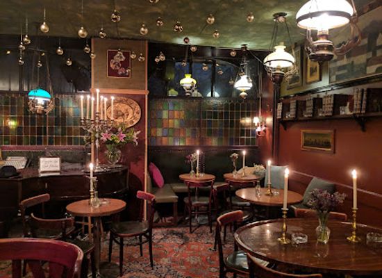 denmark/copenhagen/frederiksberg/bar/cafe-intime