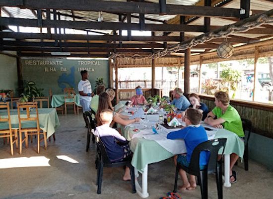 mozambique/inhaca-island/bar/restaurante-calor-tropical
