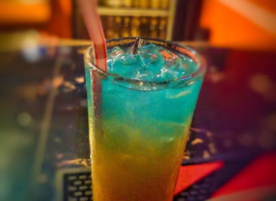 saint-vincent-and-the-grenadines/saint-patrick/bar/strip-view-sports-bar