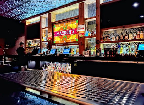 california/oceanside/bar/maxdon-s