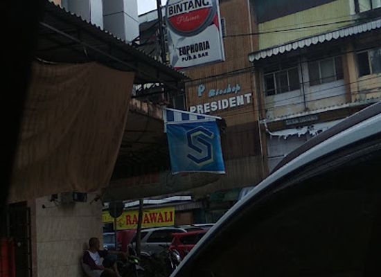 indonesia/jambi/bar/euphoria-pub-cafe