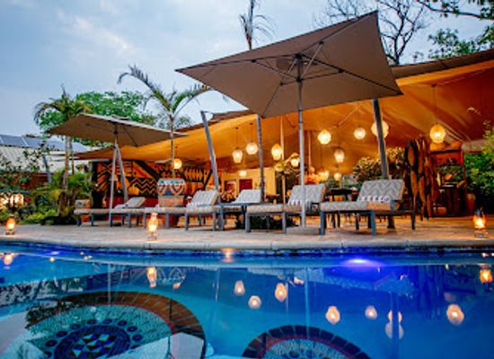 zimbabwe/matabeleland-north/bar/shongwe-lookout
