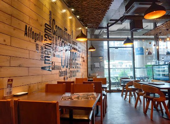 bangladesh/bhawal-region/bar/bhalogari-cafe