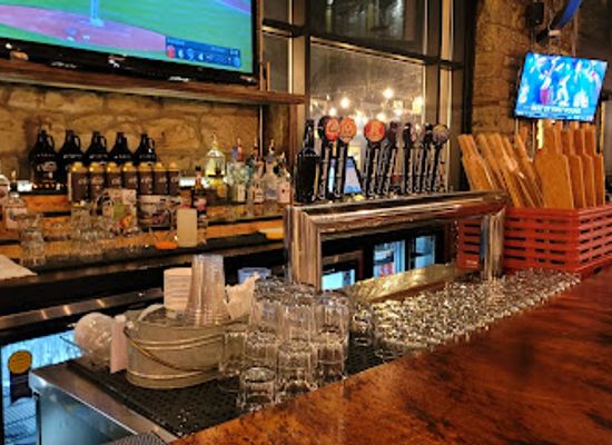 colorado/garden-of-the-gods/bar/colorado-mountain-brewery