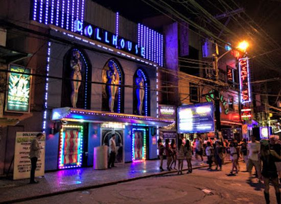 philippines/angeles-city/bar/dollhouse-bar