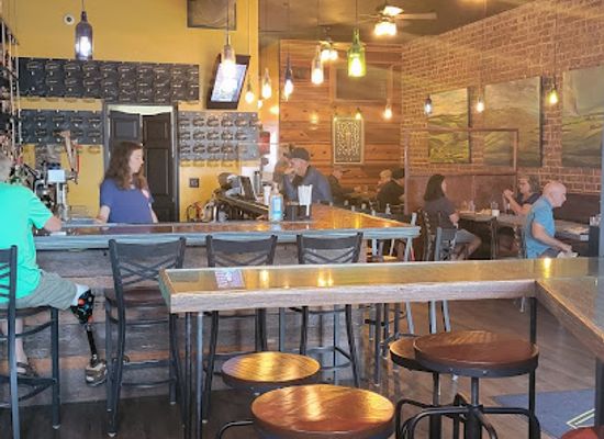 kansas/bluestem-pasture/bar/the-wheel-barrel
