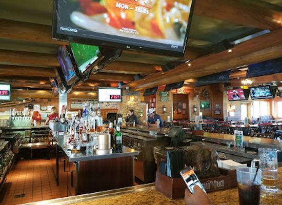 tennessee/brentwood/bar/twin-peaks