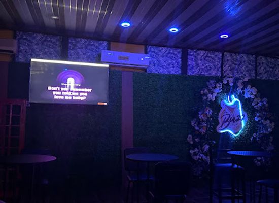 guyana/linden/bar/the-buzz