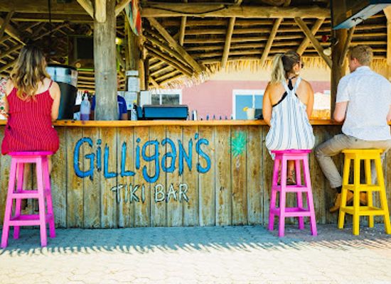 florida/pensacola-beach/bar/gilligan-s-tiki-bar