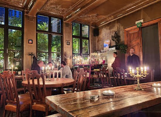 belgium/ghent/patershol/bar/rococo