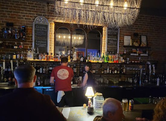 north-carolina/mountain-region/bar/yonder-southern-cocktails-and-brew