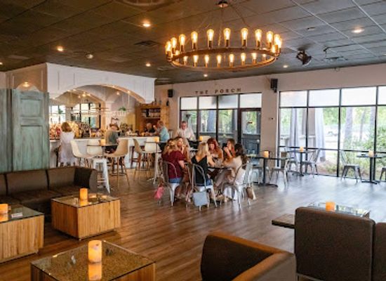 louisiana/lake-pontchartrain/bar/st-ann-wine-bar