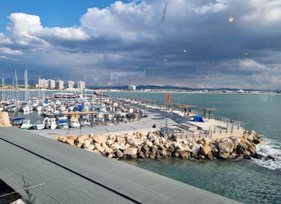 israel/acre/acre-marina/bar/restaurant-doniana
