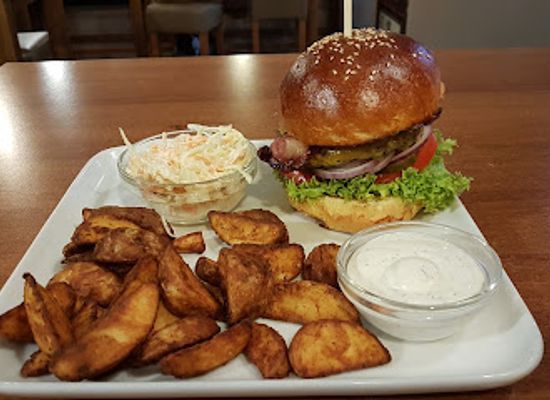 hungary/sopron-region/bar/ottimo-burger-kebab-bar