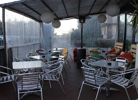 italy/arezzo/bar/urban-green
