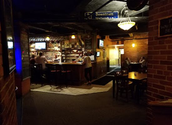 maine/waterville/bar/mainely-brews-restaurant-brewhouse