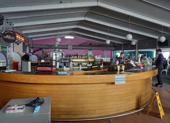 australia/mount-kosciuszko/bar/base-1720-bar-restaurant