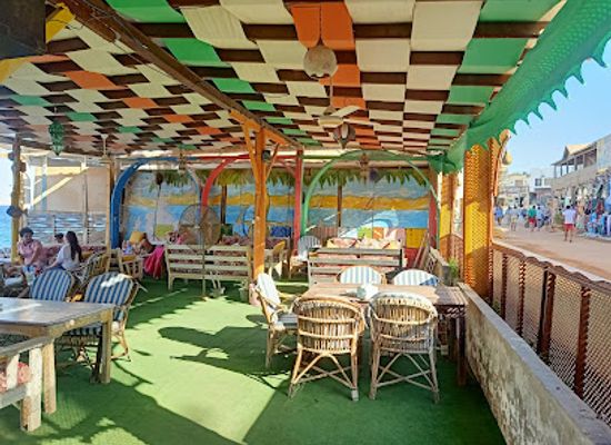 egypt/dahab/bar/same-same-but-different