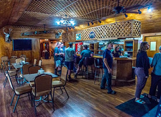 michigan/porcupine-mountains-wilderness-state-park/bar/porkies-outpost