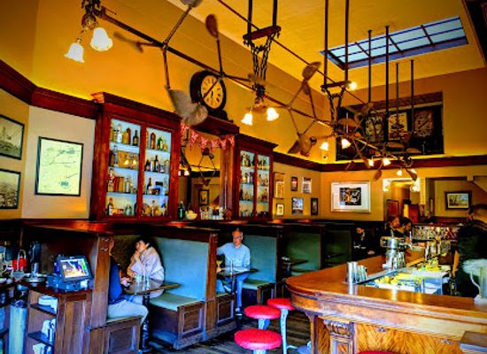 california/north-coast/bar/comstock-saloon