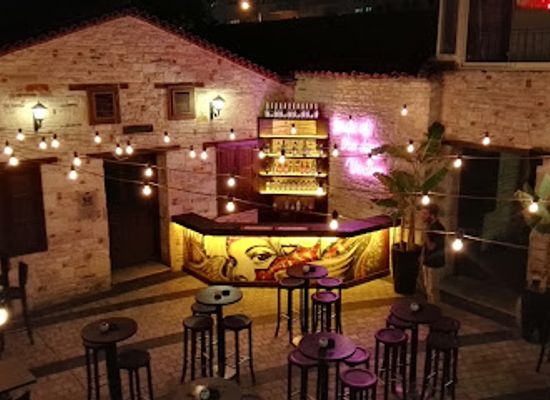 turkiye/kusadasi/bar/nicci-joy
