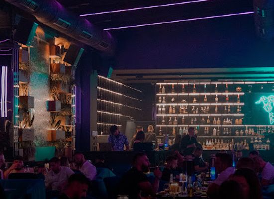 albania/central-albania/bar/shisha-room-food-cocktail-bar
