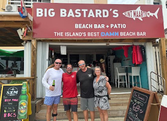 sint-maarten/pelican-key/bar/big-bastaard-s-beach-bar