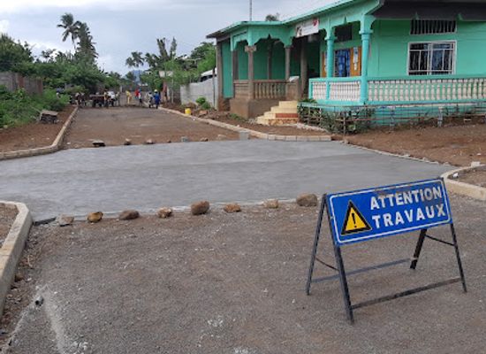 comoros/mamoudzou-beach/bar/miari-resto