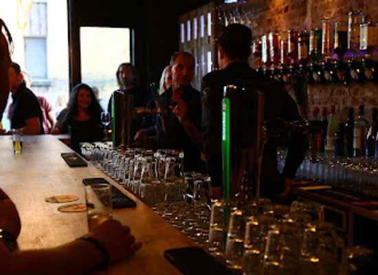 netherlands/zaanstreek/bar/heroes-music-bar