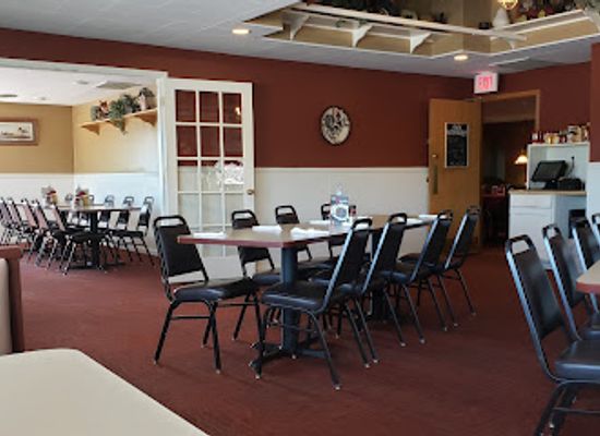 nebraska/chadron-state-park/bar/country-kitchen-restaurant