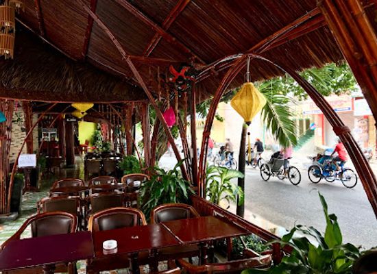 vietnam/vung-tau/back-beach/bar/mk-bar