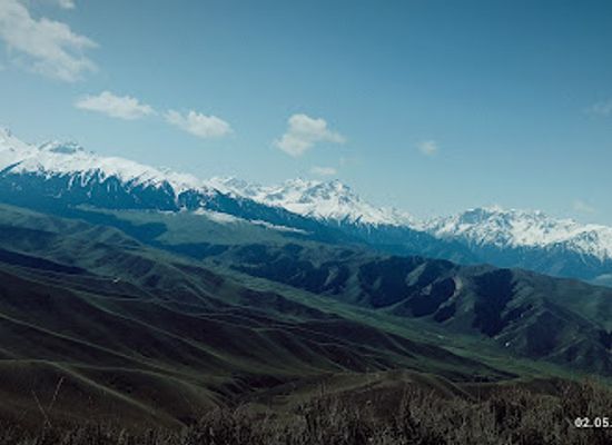 kyrgyzstan/tian-shan-mountains/bar/mountain-stone