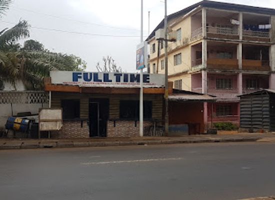 sierra-leone/tokeh-beach/bar/full-time
