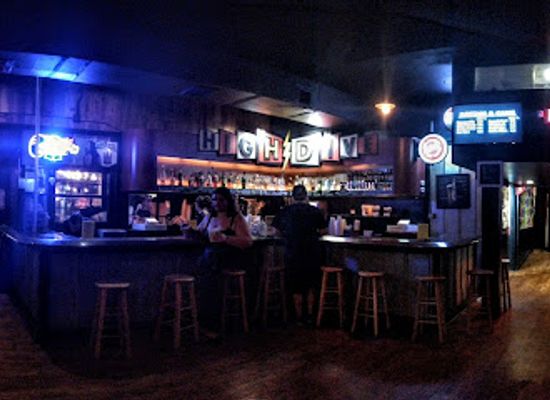florida/gainesville-area/bar/high-dive