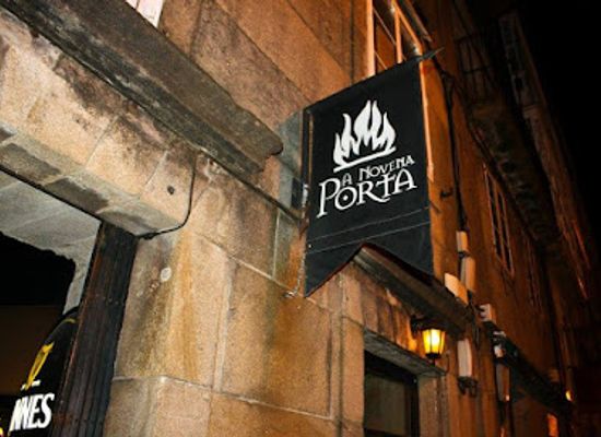 spain/santiago-de-compostela/ensanche/bar/bar-a-novena-porta
