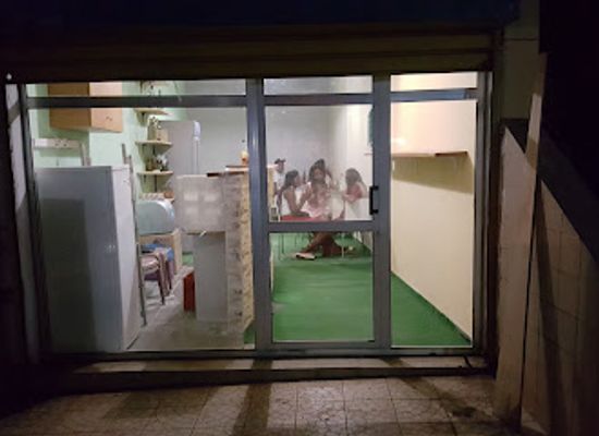 gabon/middle-ogooue-province/bar/giagio-pub