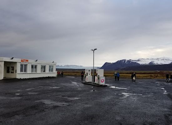 iceland/skaftafell/bar/veitingasala-restaurant-shop-and-gas