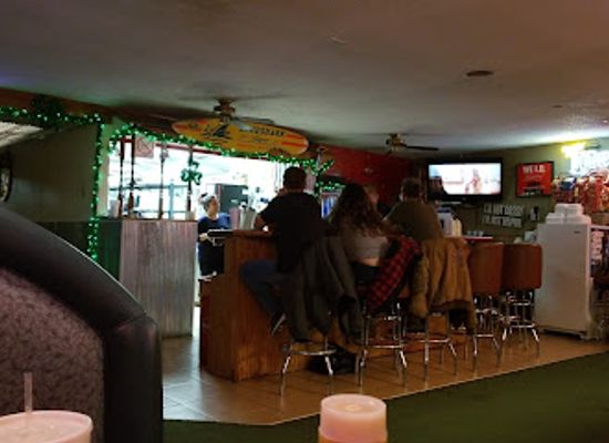 missouri/great-plains/bar/plains-tavern