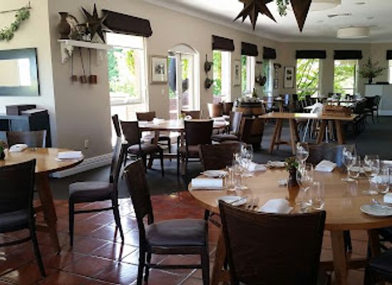 australia/yarra-valley/bar/de-bortoli-wines-yarra-valley-cellar-door-and-restaurant