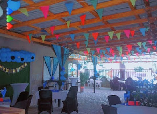 guyana/demerara-mahaica/bar/benjie-s-chill-spot-bar