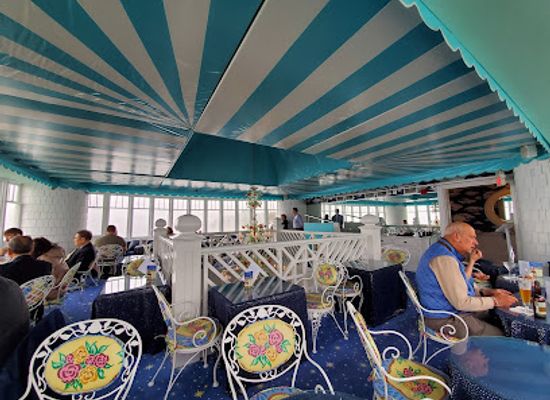 michigan/mackinac-island/bar/cupola-bar