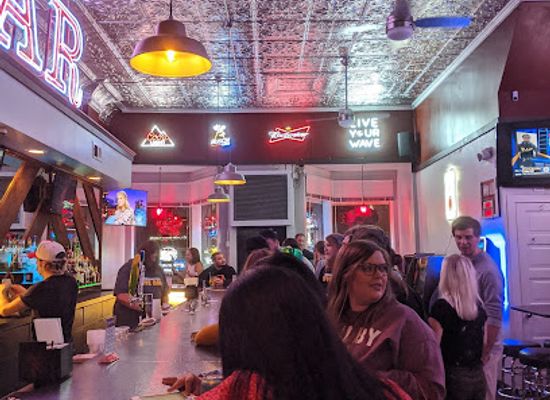 iowa/burlington/bar/farney-s-on-jefferson
