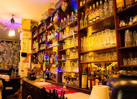france/paris/montmartre/bar/the-crazy-heart