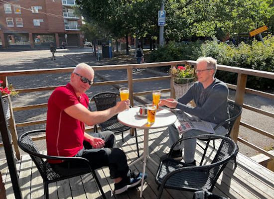 finland/helsinki/katajanokka/bar/pub-vapari