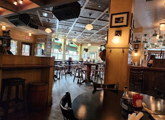 michigan/holland/bar/the-curragh-irish-pub