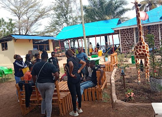 tanzania/bukoba/bar/bukoba-sunrise-beach-pub