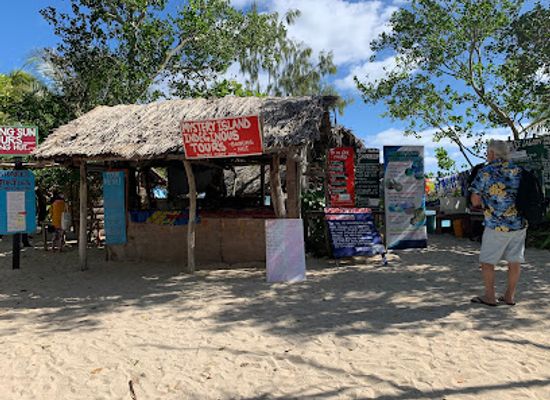 vanuatu/tafea/bar/fresh-coconuts