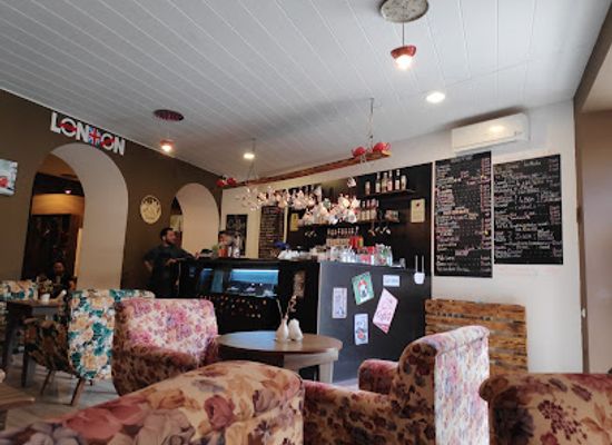 azerbaijan/ganja-gazakh-region/bar/london-coffeeshop